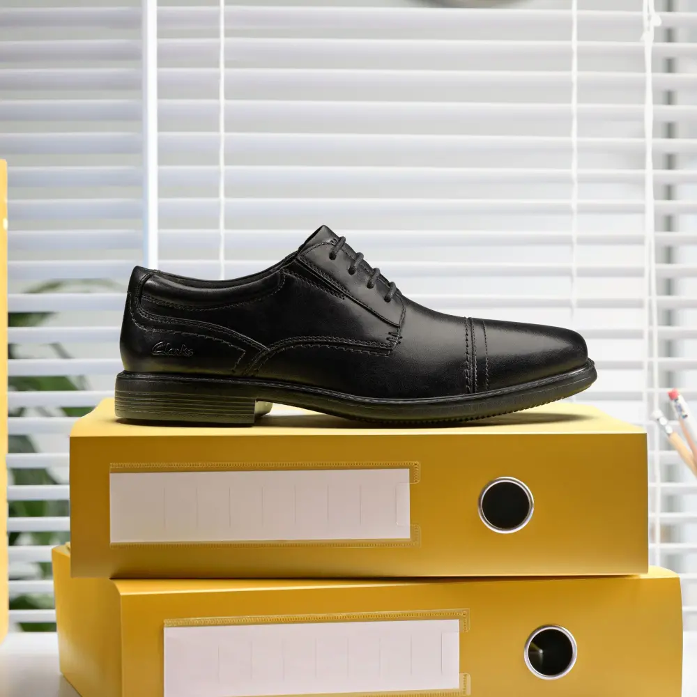 Dresslite Herrenkappe aus schwarzem Oxford-Leder online