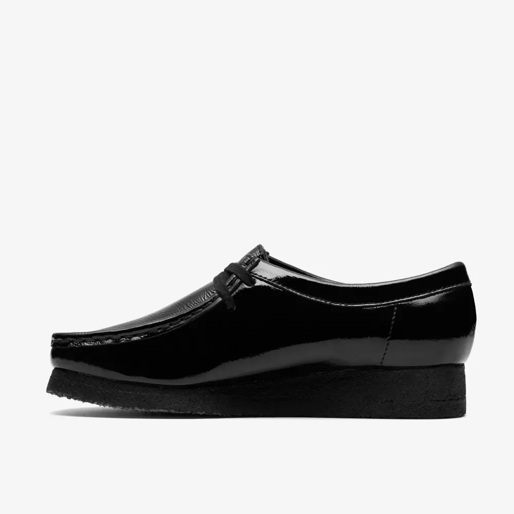 Wallabee Damenschuh. Schwarzer Lacklederschuh online